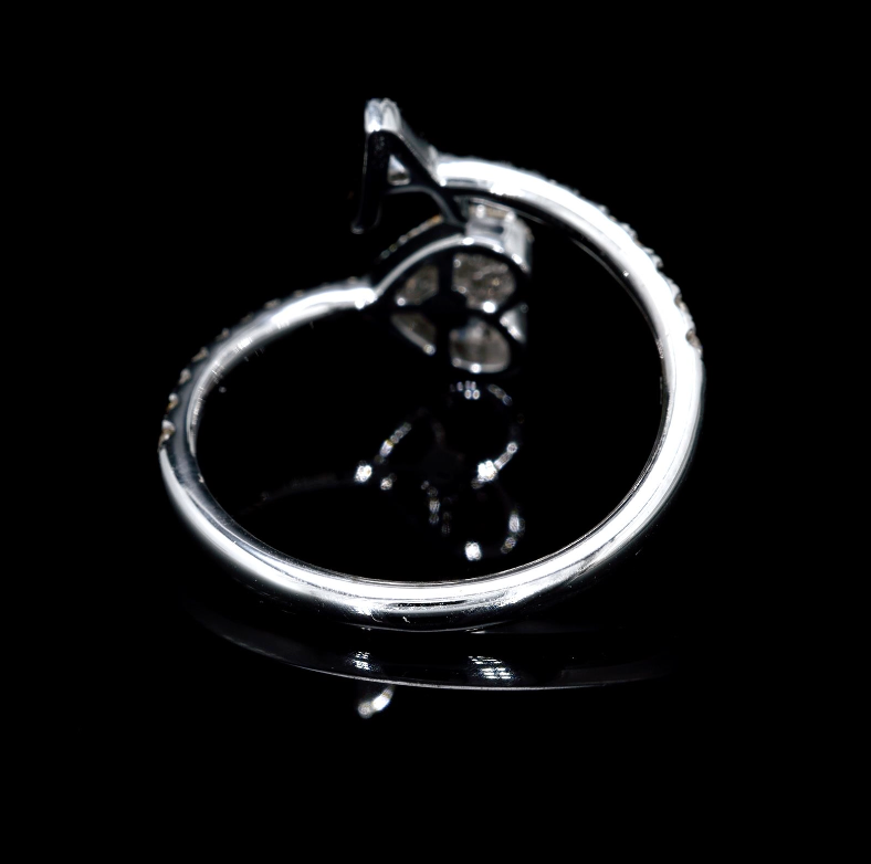 A Heart Initial Ring